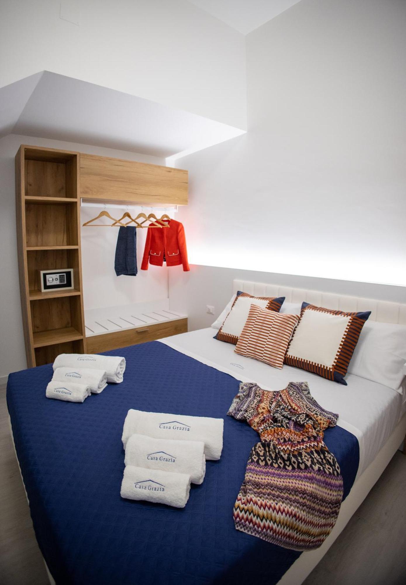 Casa Grazia Apartment Партинико Екстериор снимка